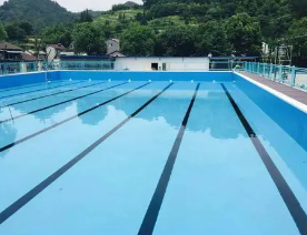 重慶鋼架結構游泳館的優點 (鋼結構游泳池多少一平)